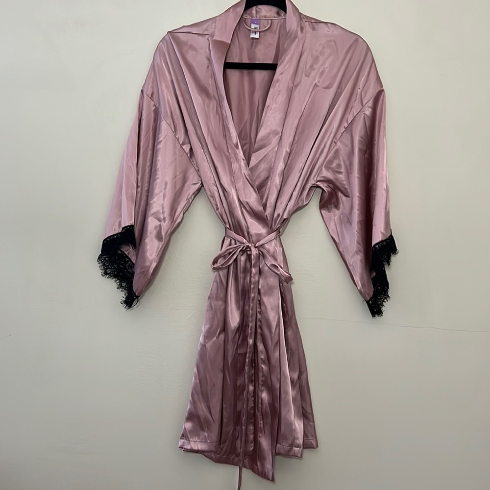 Lilac & London - Pink & black polyester robe - M - Good Condition